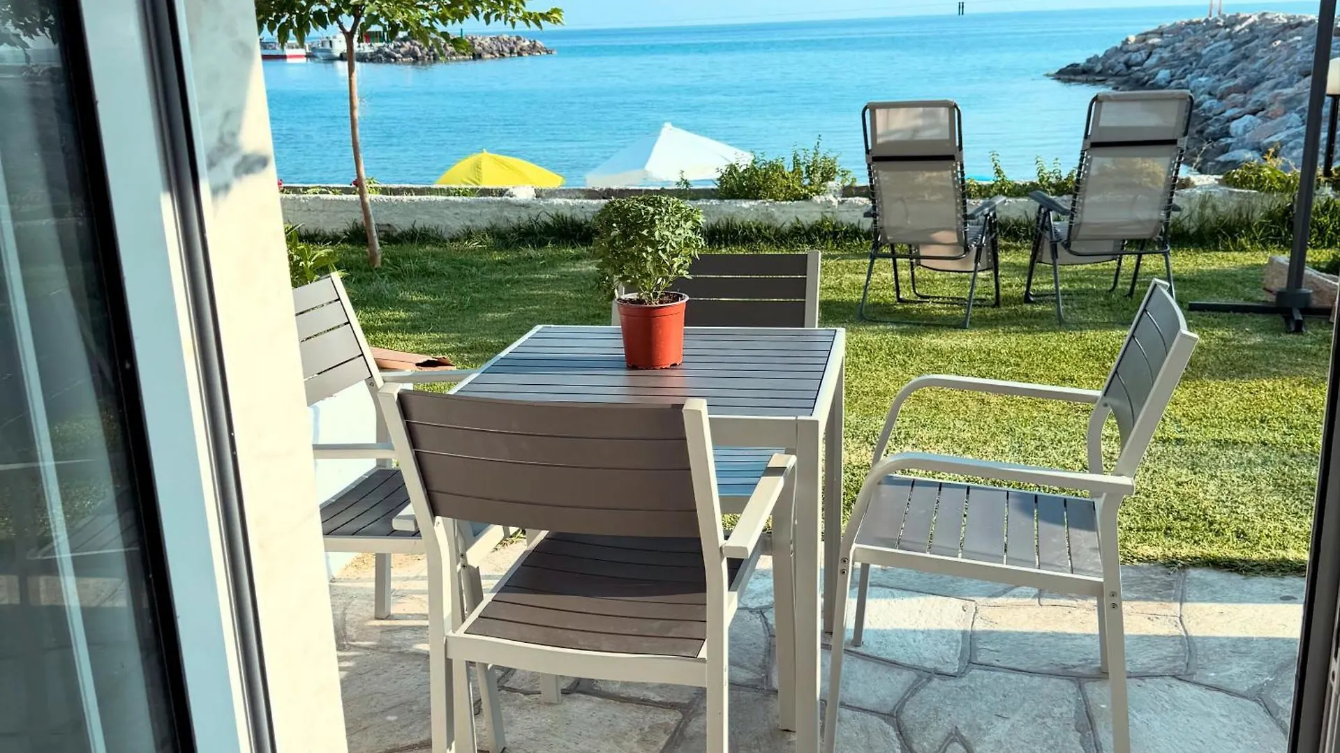 Beach Front Heaven Skioni Nea Skioni Greece